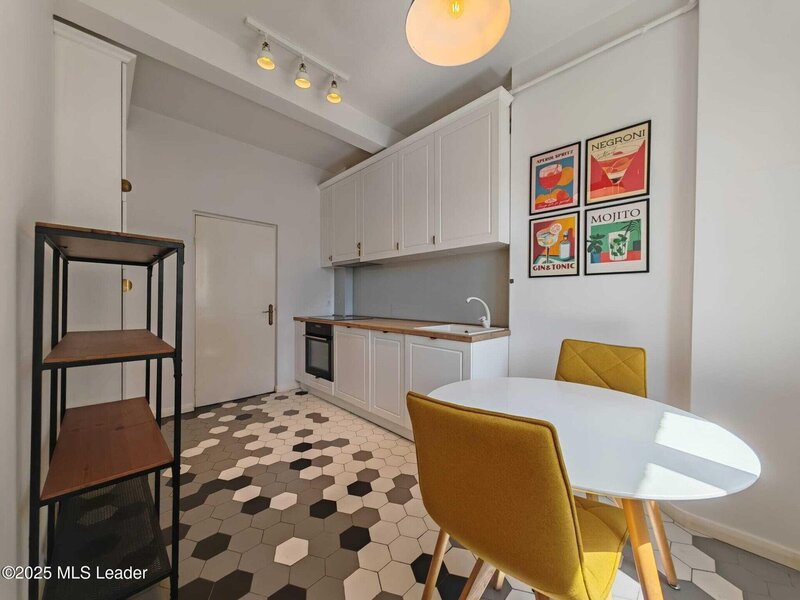 Piata Victoriei - str. Occidentului Apartament 4 camere,