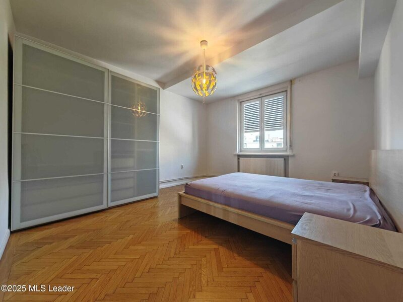 Piata Victoriei - str. Occidentului Apartament 4 camere,