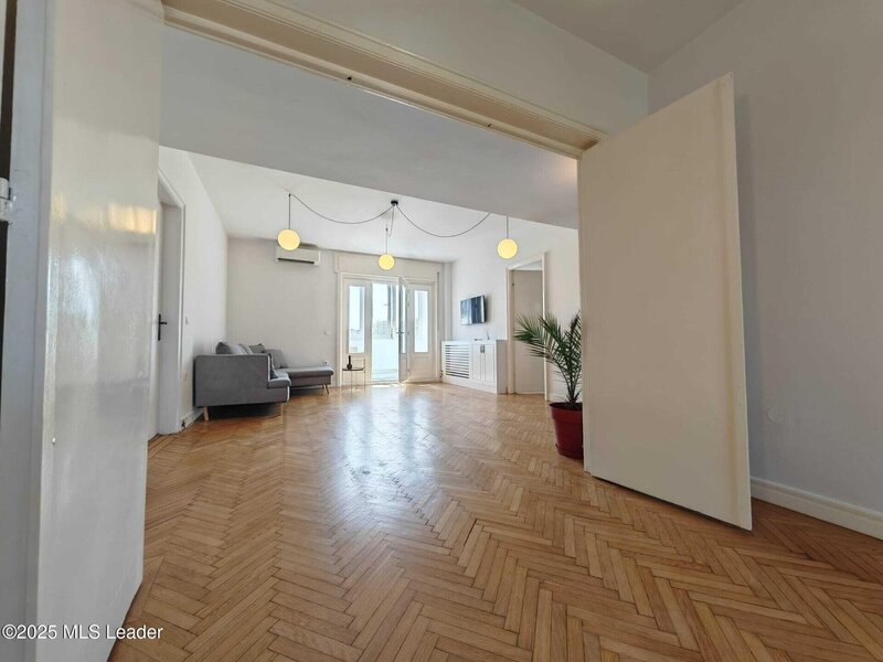 Piata Victoriei - str. Occidentului Apartament 4 camere,