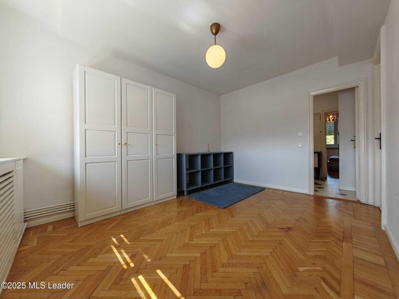 Piata Victoriei - str. Occidentului Apartament 4 camere,